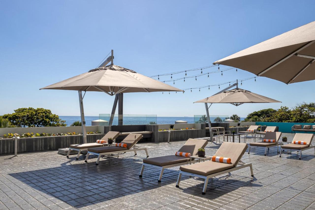 Crowne Plaza Santo Domingo By Ihg Hotel Exterior photo