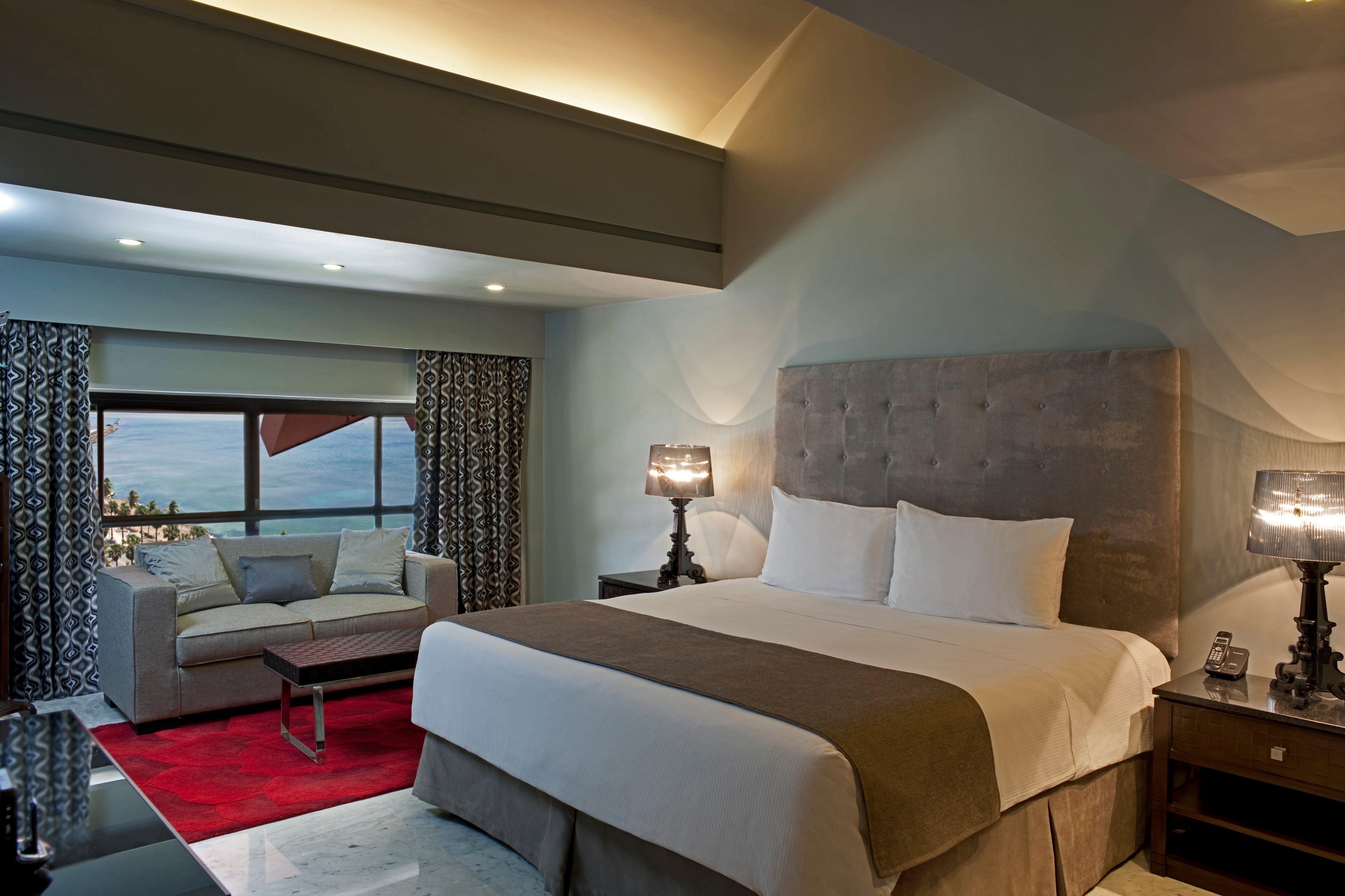 Crowne Plaza Santo Domingo By Ihg Hotel Exterior photo