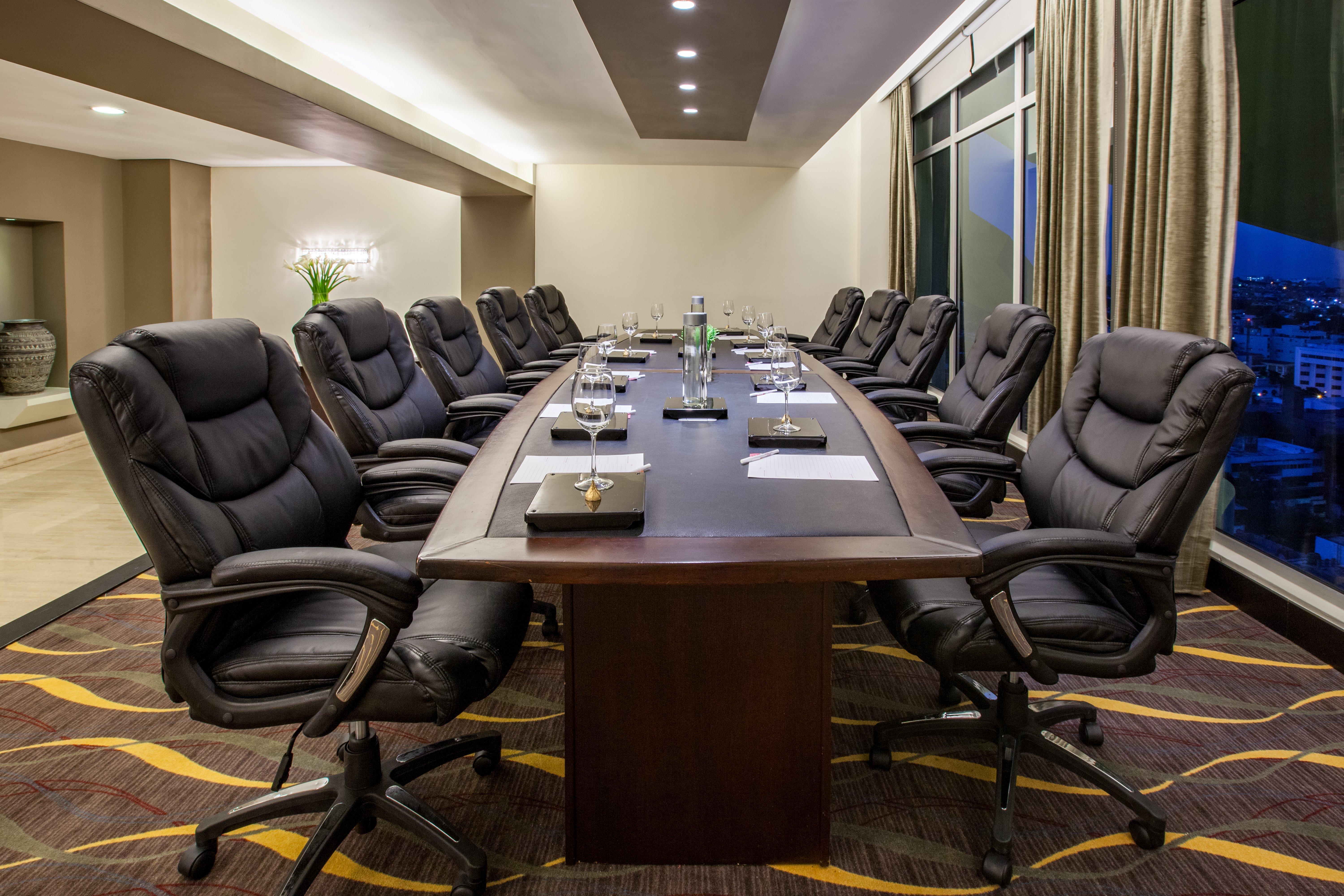 Crowne Plaza Santo Domingo By Ihg Hotel Exterior photo