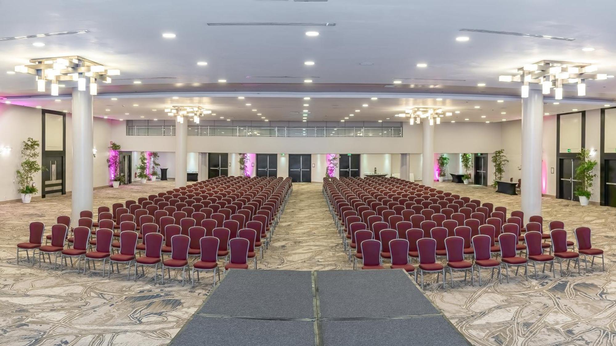 Crowne Plaza Santo Domingo By Ihg Hotel Exterior photo