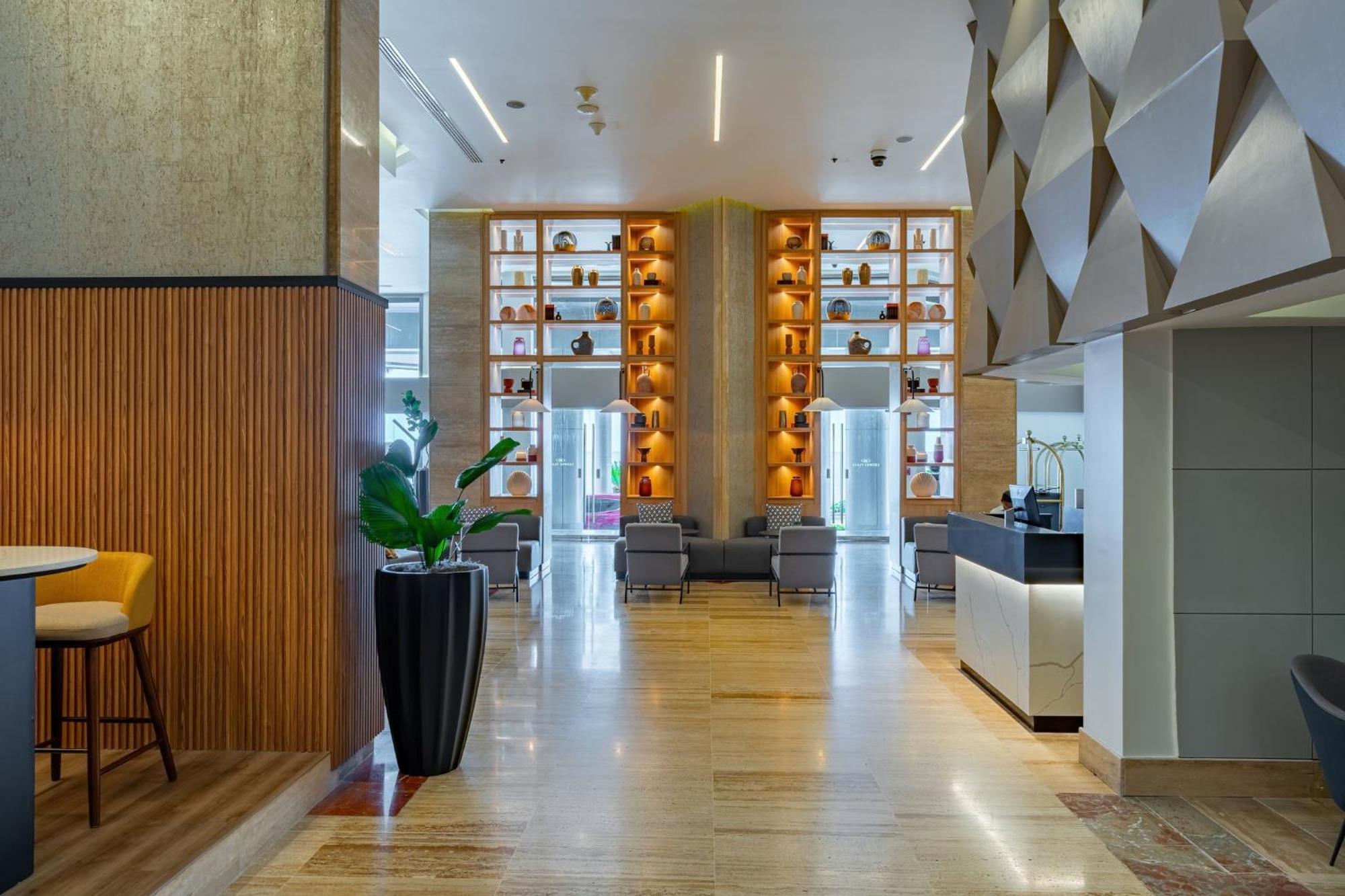 Crowne Plaza Santo Domingo By Ihg Hotel Exterior photo
