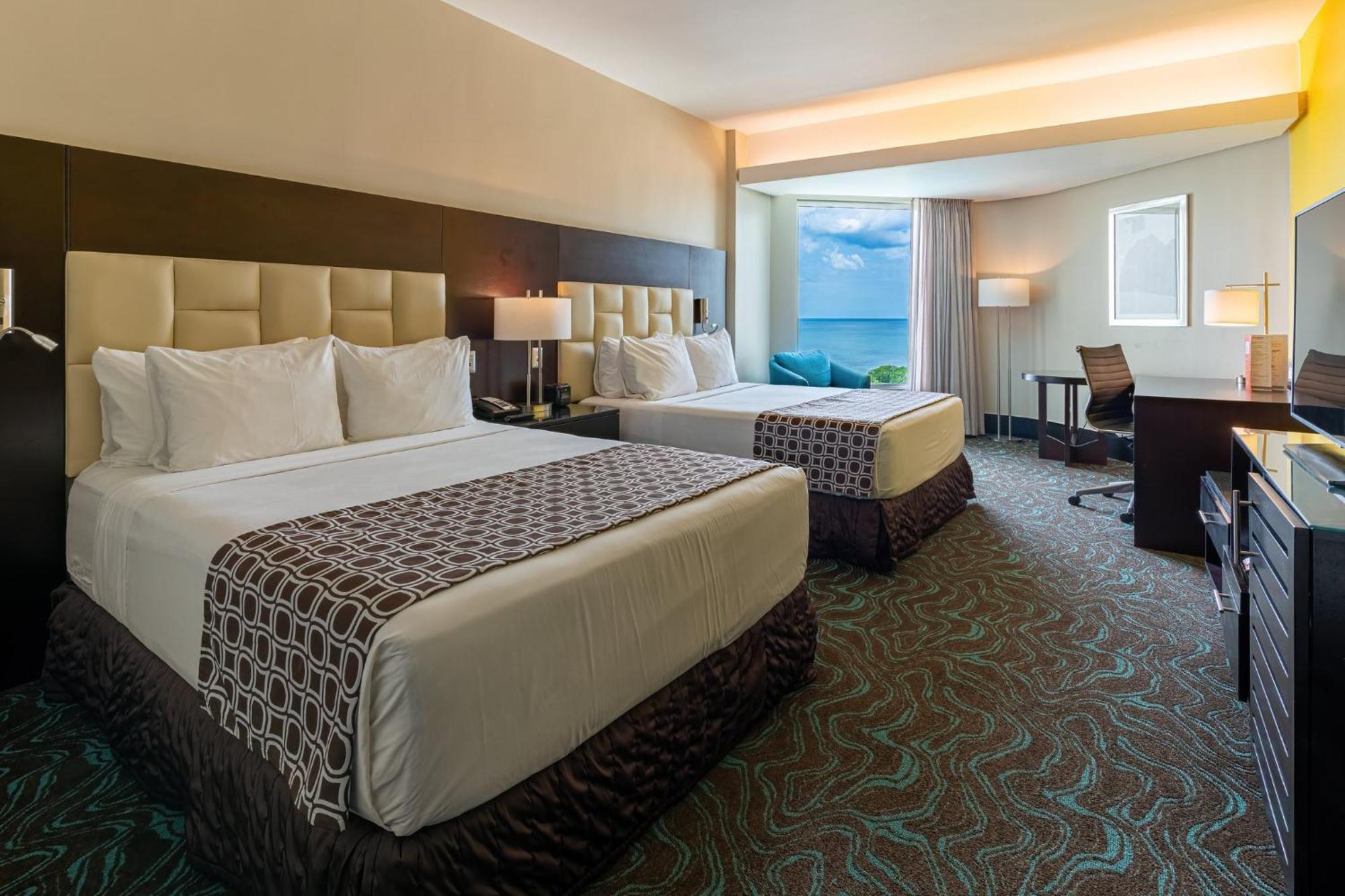 Crowne Plaza Santo Domingo By Ihg Hotel Exterior photo