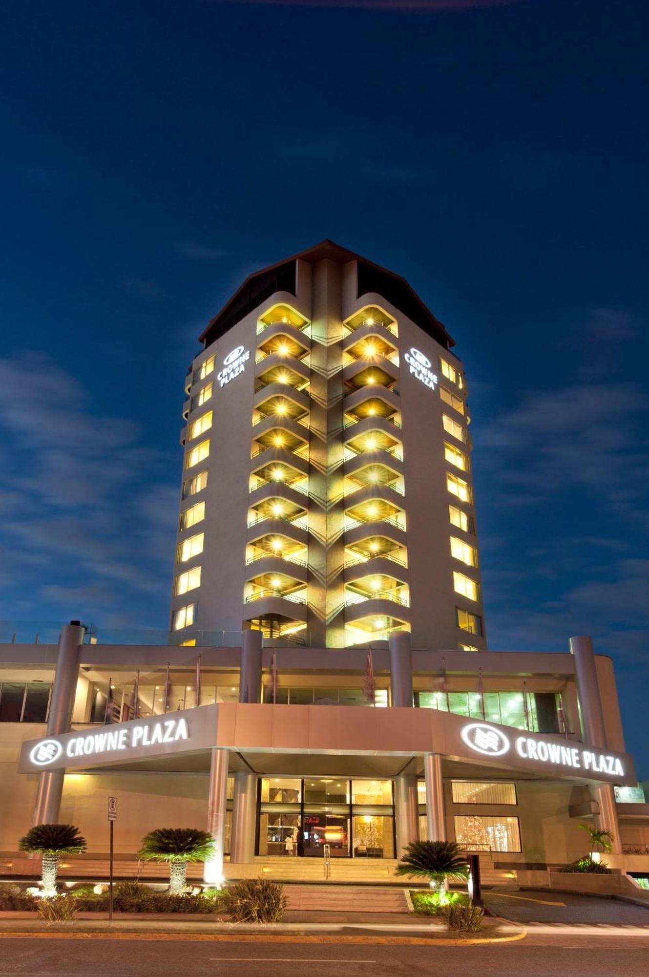 Crowne Plaza Santo Domingo By Ihg Hotel Exterior photo