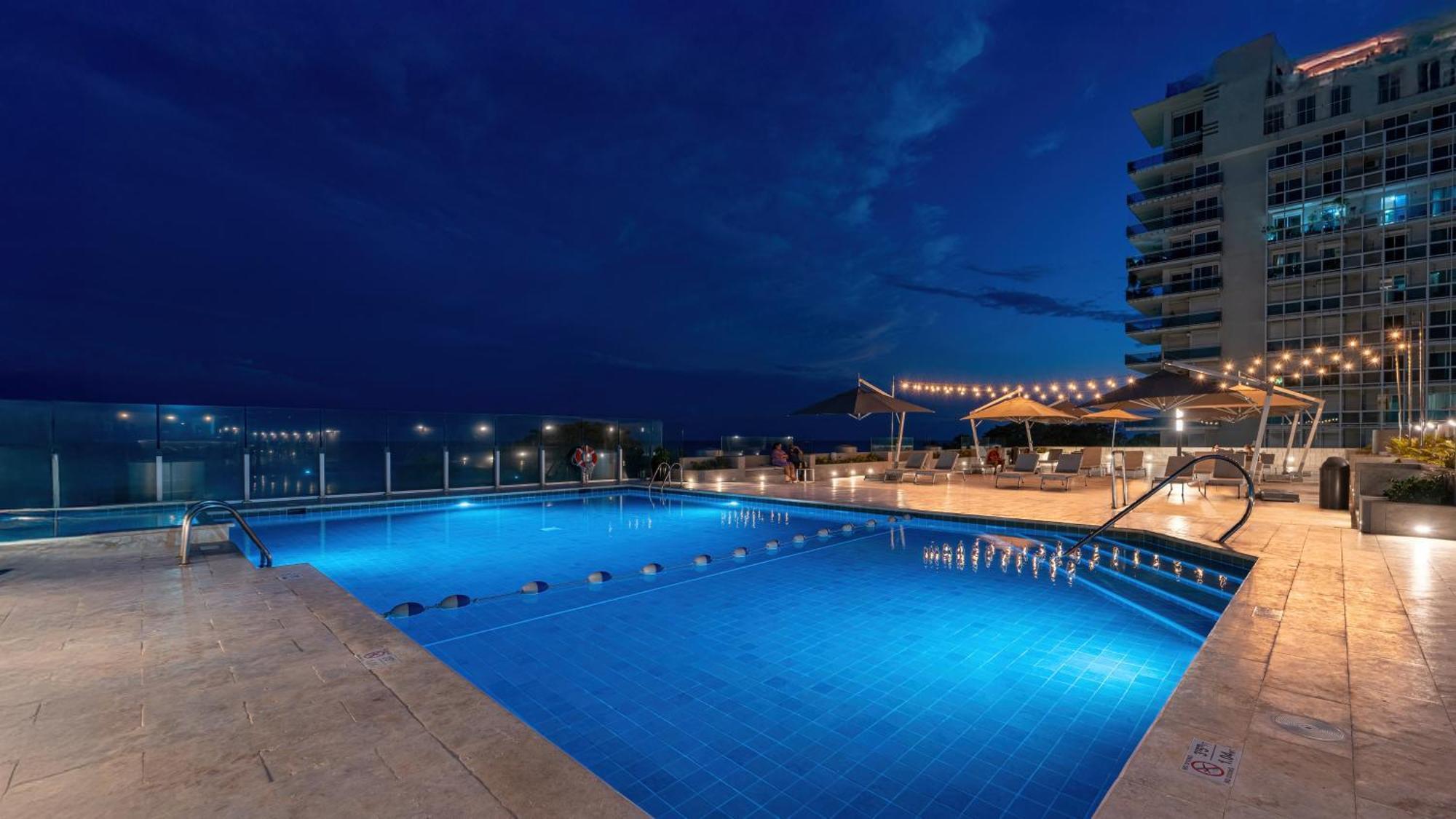 Crowne Plaza Santo Domingo By Ihg Hotel Exterior photo